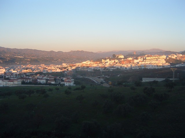 Amanecer en la Axarquia Volver a axarquia