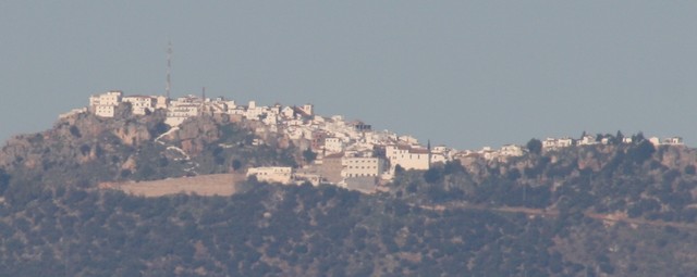Comares. Zoom m�s potente. Volver a axarquia